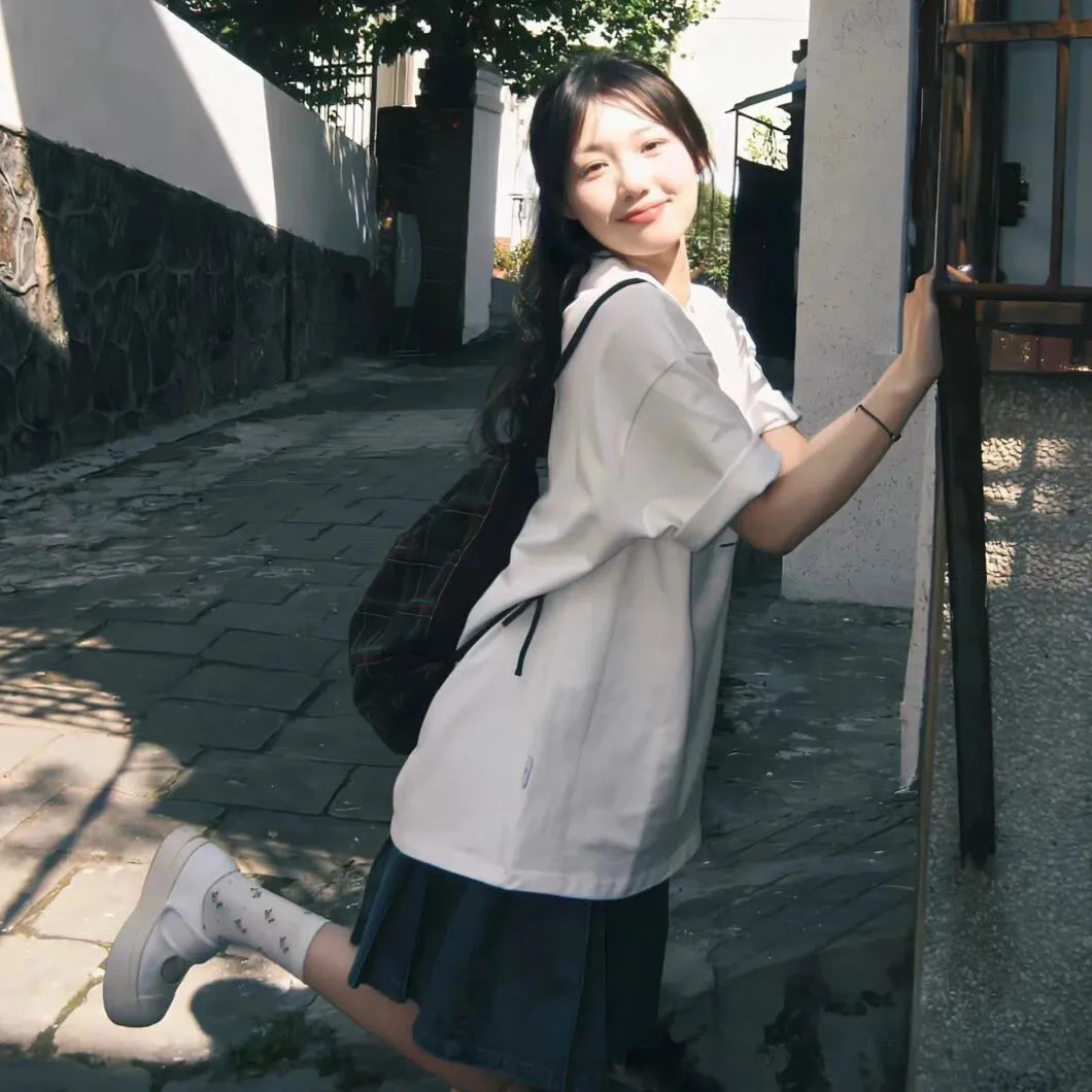 执笔 海报