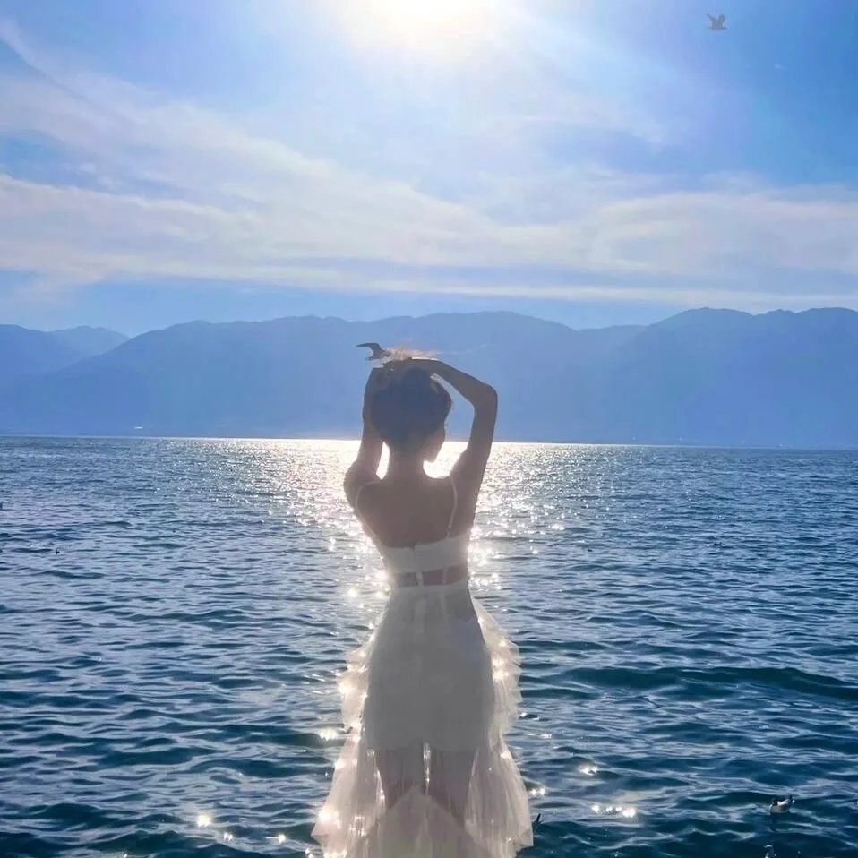 我 海报